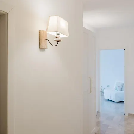 La Finestra Sul Porto Bed & Breakfast 3*
